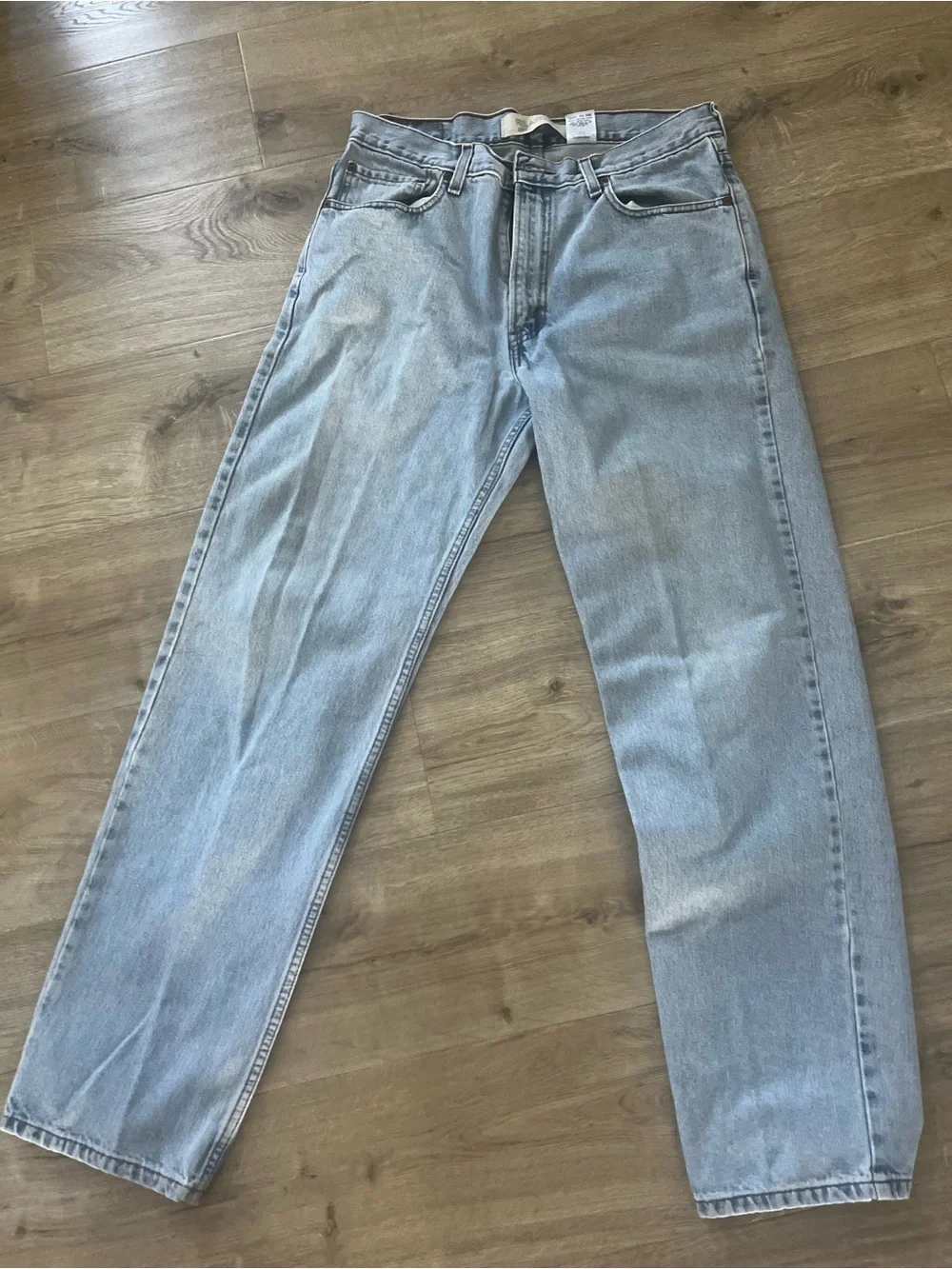 Levi's Relaxed Fit 550 Jeans in Light Blue Denim